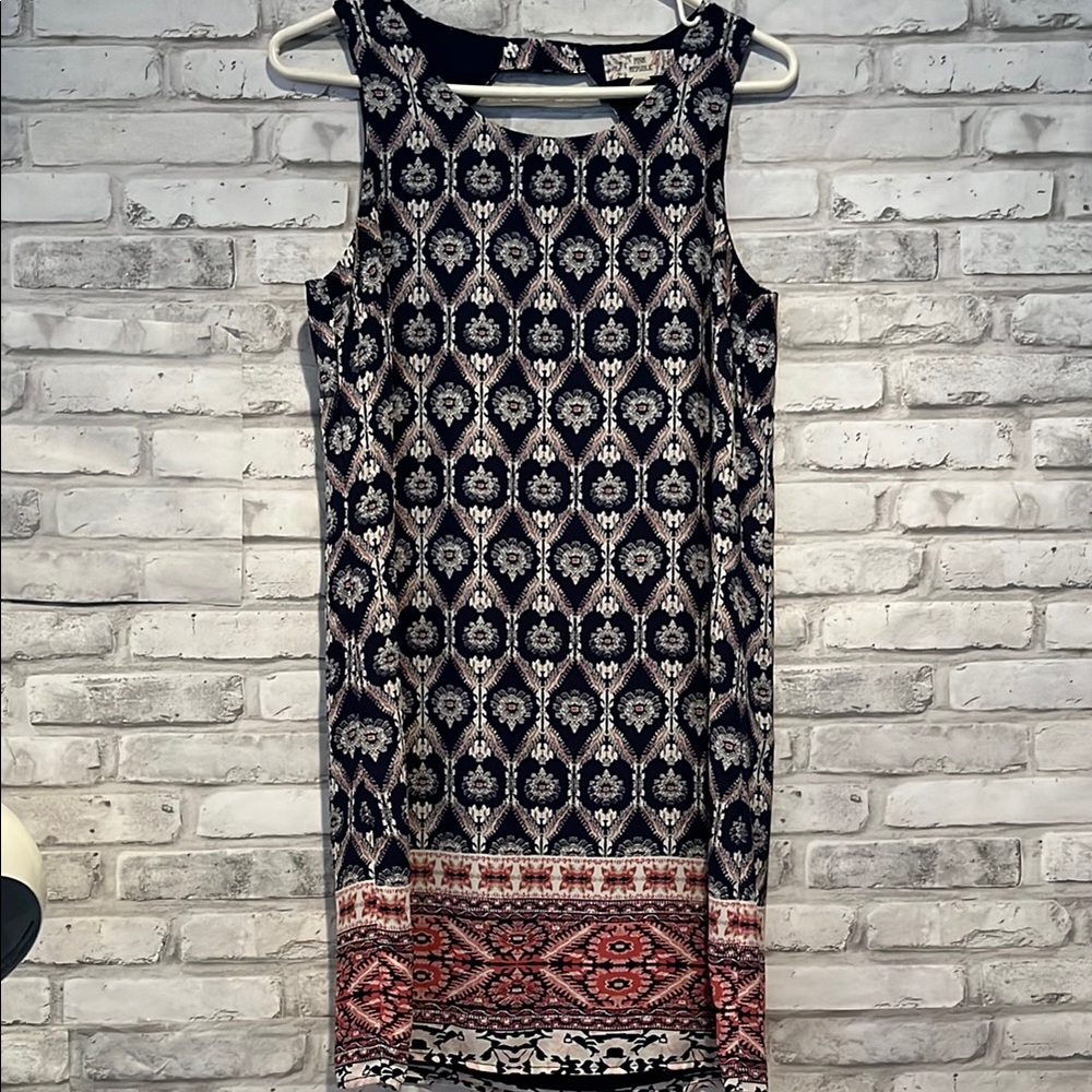 Pink Republic Elegant Blue and Pink Patterned Sleeveless Dress medium tank style
